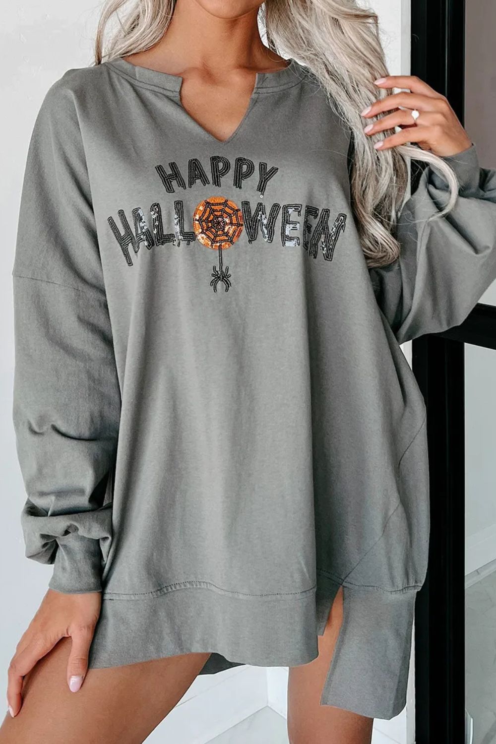 Janine® | Dugotrajski sweatshirt s grafikom slova od sjajnih šljokica