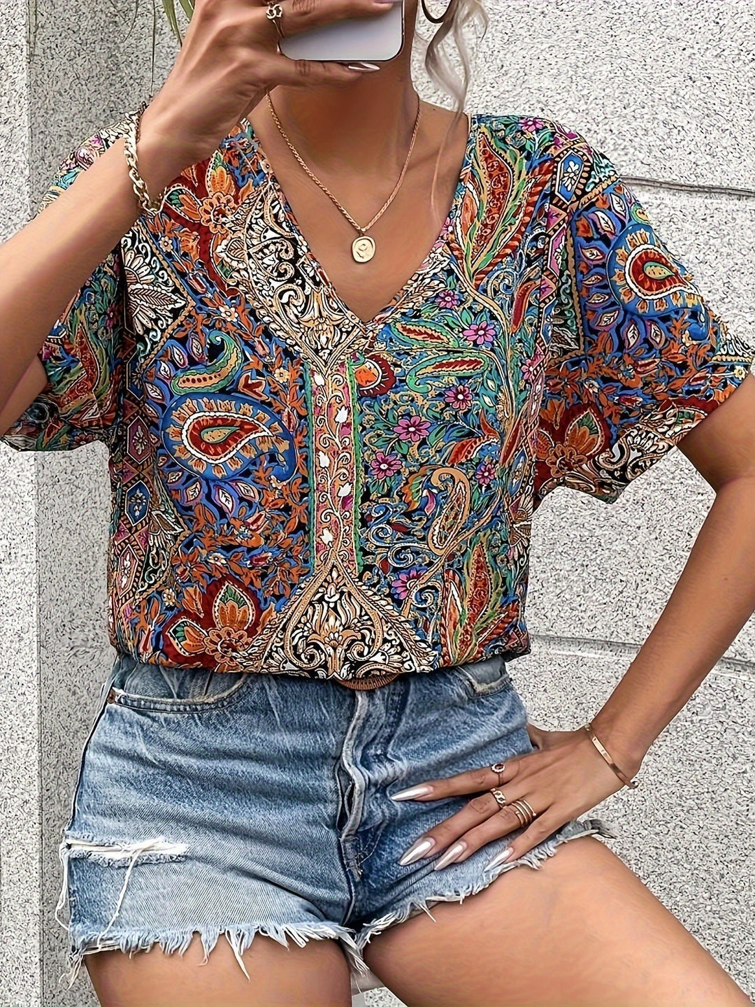 SARA™ | Bluza s V-izrezom