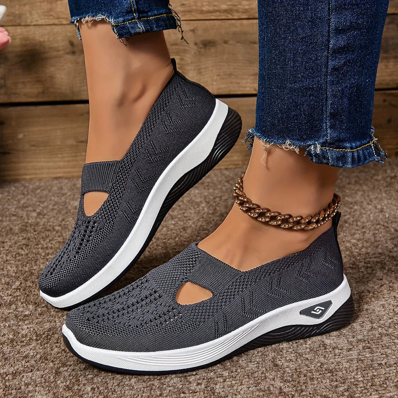 Udobne tenisice RelaxFit za hodanje