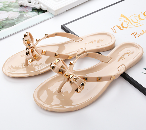 Nikki® | Sandale s ukrašenim mašnama i potpeticama