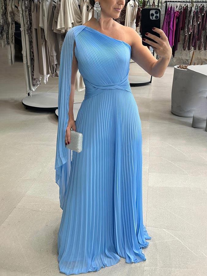 Elegantna tekuća plisirana maksi haljina s off-shoulder izrezom
