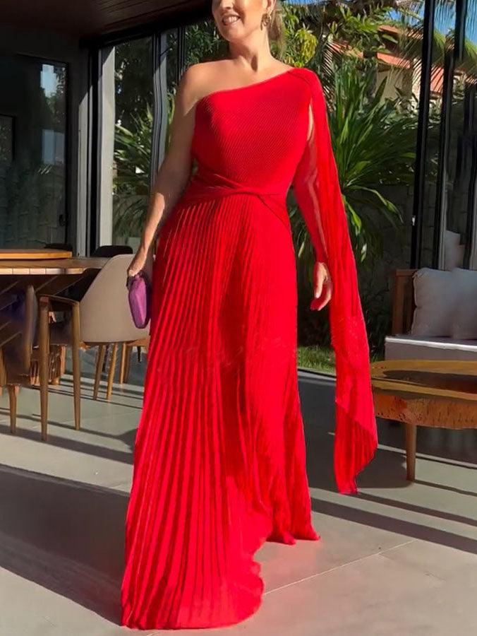 Elegantna tekuća plisirana maksi haljina s off-shoulder izrezom