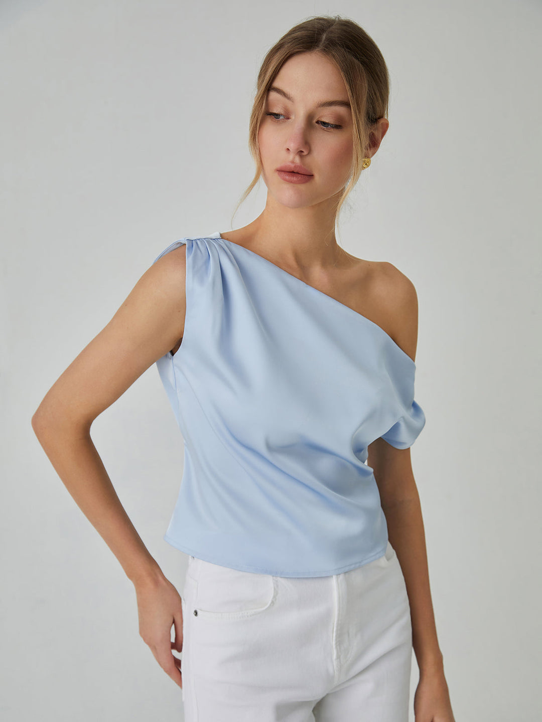 Bretchen® | Asimetrična bluza s detaljem od čvora